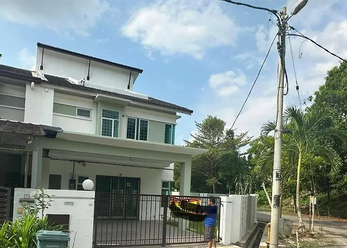 Bahagia Makmur Homestay